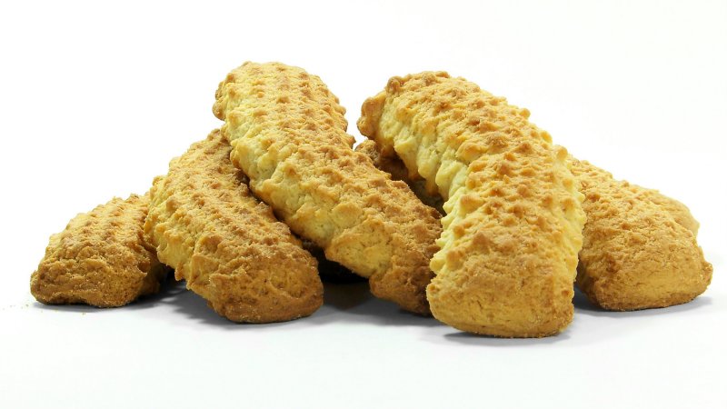 Indulge in the Monferrato: robiola cheese, finocchini and krumiri cookies